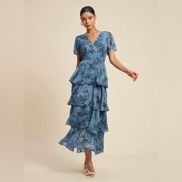 ADOR Dresses & Skirts - NWT 💙 ADOR Navy Floral Chiffon Elastic Waist Dress #15814645 Size Large